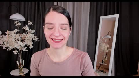 Helen online show from 02/03/25, 03:31