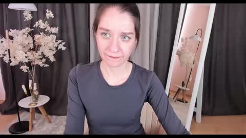 Helen online show from 02/23/25, 05:34