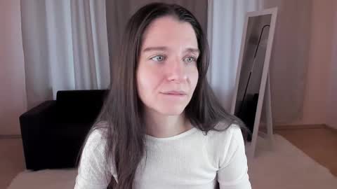 Helen online show from 09/23/25, 02:14