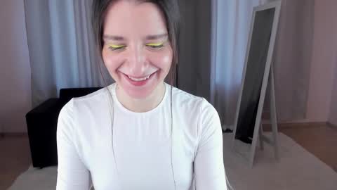 Helen online show from 09/27/25, 02:38