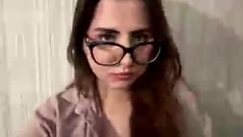 Snapshot of helgadaoud chatting on 05/23/26, 11:58 Ada online show from 05/23/26, 11:58