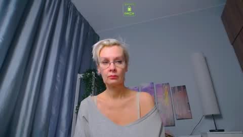 Helga online show from 02/14/25, 09:56