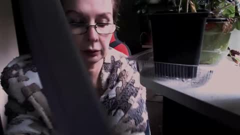 Helga online show from 05/31/26, 01:18