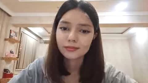 Snapshot of helgakraszewski chatting on 09/16/25, 06:31 Alice online show from 09/16/25, 06:31