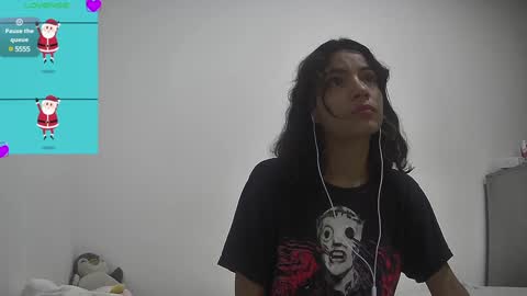 Helia Transfem and Amy online show from 12/26/24, 03:42