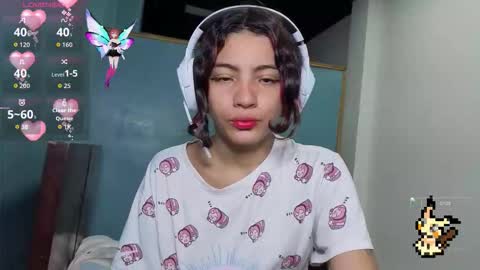 Helia Transfem and Amy online show from 11/05/25, 12:21