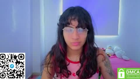 Helia Transfem and Amy online show from 04/01/26, 01:41