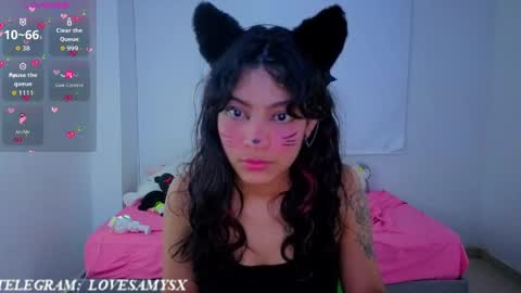 Helia Transfem and Amy online show from 05/15/26, 02:18