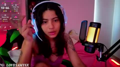 Helia Transfem and Amy online show from 06/09/26, 02:39