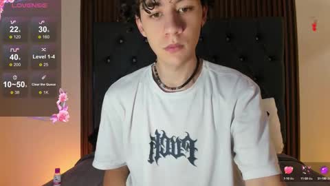 Snapshot of helios_obscuro chatting on 10/01/25, 12:55 helios_obscuro online show from 10/01/25, 12:55