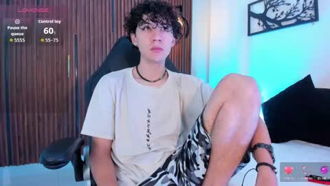 Snapshot of helios_obscuro chatting on 10/08/25, 12:25 helios_obscuro online show from 10/08/25, 12:25