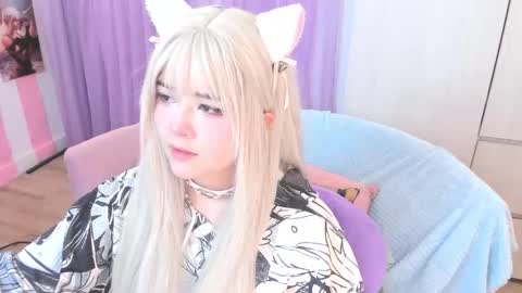 Laura online show from 10/19/25, 06:03