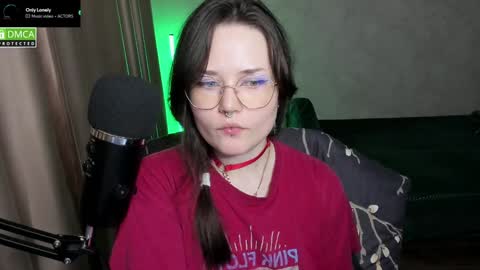 Red online show from 12/05/24, 09:50