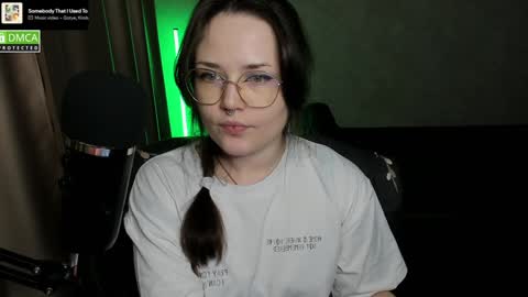 Red online show from 12/06/24, 07:12