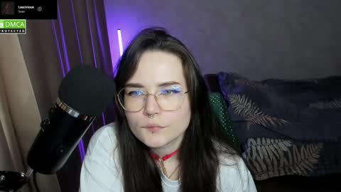 Red online show from 12/11/24, 08:07