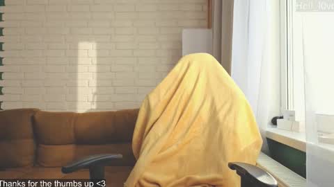 Anastasiia  online show from 10/15/25, 09:20