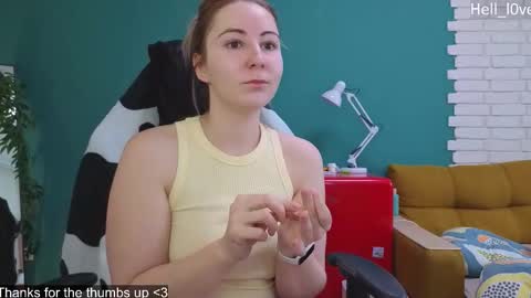 Snapshot of hell_l0ve chatting on 11/22/25, 05:39 Anastasiia online show from 11/22/25, 05:39