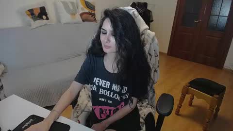 Helen online show from 06/23/26, 05:11