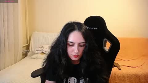 Helen online show from 07/23/26, 11:35