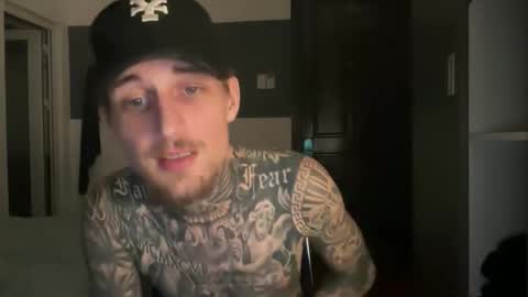 hellacozy online show from 10/24/25, 07:43