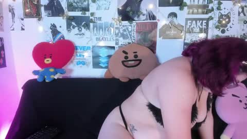 hellen online show from 05/28/26, 05:05