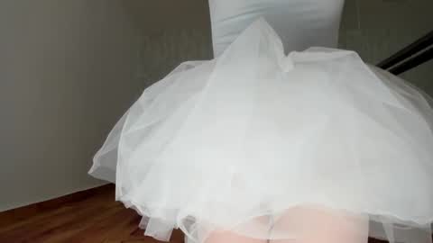 Julieta online show from 01/12/25, 03:36