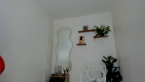 Julieta online show from 09/29/25, 03:22