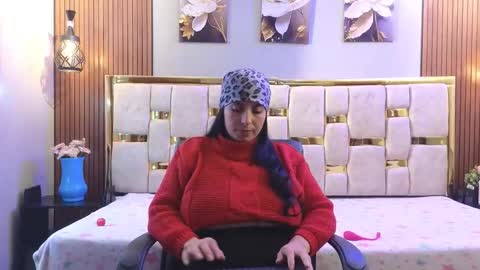Snapshot of hellen_mark chatting on 05/01/26, 11:15 Hellen. online show from 05/01/26, 11:15
