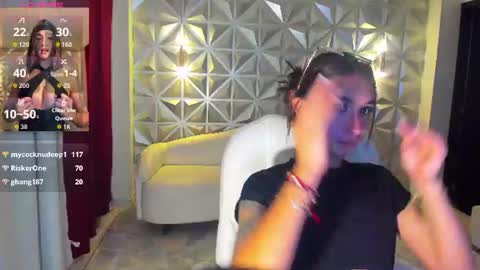 Hellen online show from 07/28/26, 06:20