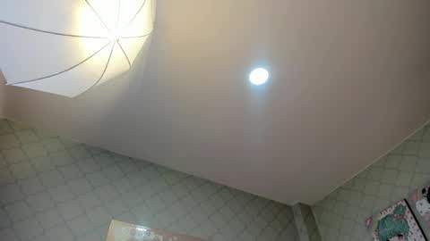 Snapshot of hellencute18_ chatting on 04/20/26, 06:31 online show from 04/20/26, 06:31
