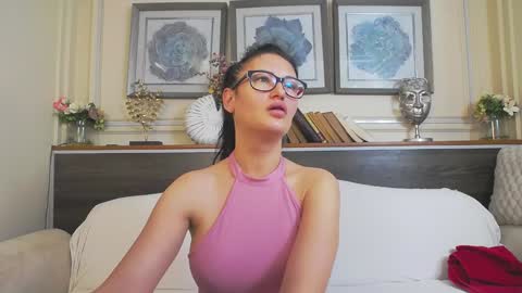    online show from 01/06/25, 04:04