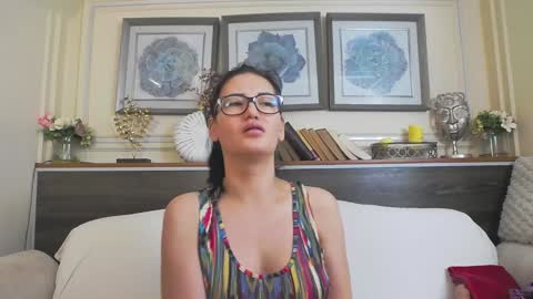    online show from 01/12/25, 04:00