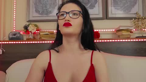    online show from 05/03/26, 02:28