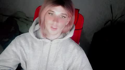 Helen Spellman online show from 09/23/25, 04:54