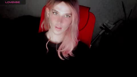 Helen Spellman online show from 10/11/25, 03:54