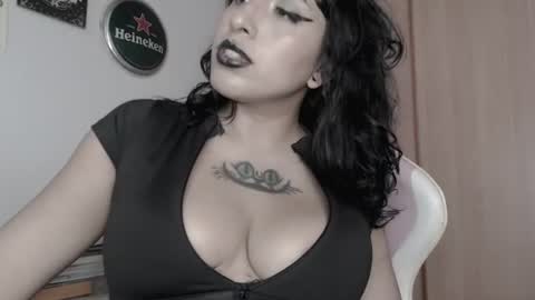 SIMONA  online show from 07/15/26, 05:07