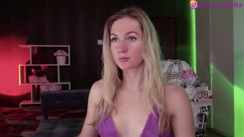 Snapshot of hello_lisha chatting on 10/08/25, 08:12 Alisia Monday to Friday from 10 am to 4 pm GMT 2 online show from 10/08/25, 08:12