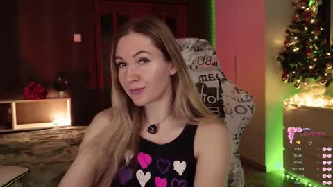 Snapshot of hello_lisha chatting on 01/07/26, 08:17 Alisia Monday to Friday from 10 am to 4 pm GMT 2 online show from 01/07/26, 08:17