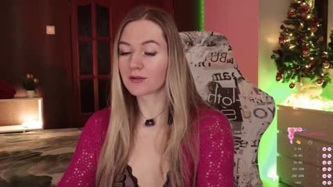 Snapshot of hello_lisha chatting on 01/12/26, 08:19 Alisia Monday to Friday from 10 am to 4 pm GMT 2 online show from 01/12/26, 08:19