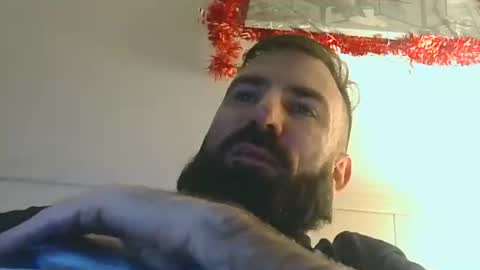 hellobunbunx0 online show from 12/18/25, 04:13