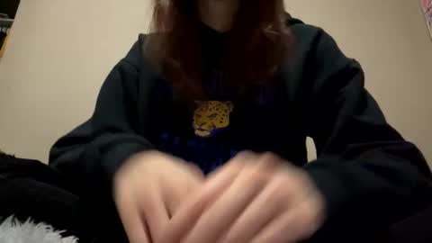 Snapshot of hellokitten123 chatting on 02/01/25, 02:05 hellokitten123 online show from 02/01/25, 02:05