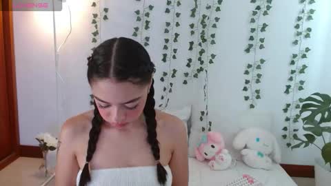 hellokitty_valery1 online show from 03/11/26, 09:32