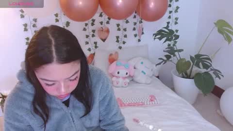 hellokitty_valery1 online show from 03/28/26, 12:54
