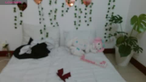 hellokitty_valery1 online show from 04/04/26, 01:15