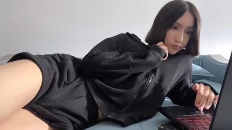 Eva online show from 09/26/25, 06:06