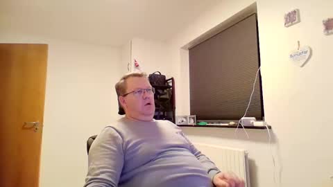 henrikrp1971 online show from 01/11/25, 09:04