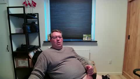 henrikrp1971 online show from 02/25/26, 03:21