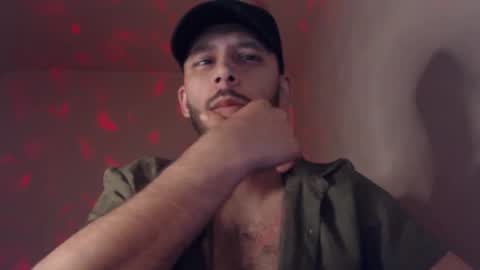 Snapshot of henryaxe chatting on 09/20/25, 11:17 HenryAxe online show from 09/20/25, 11:17