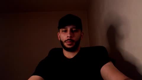 Snapshot of henryaxe chatting on 10/13/25, 11:49 HenryAxe online show from 10/13/25, 11:49