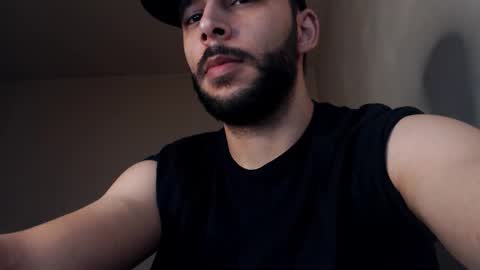 Snapshot of henryaxe chatting on 10/24/25, 12:19 HenryAxe online show from 10/24/25, 12:19